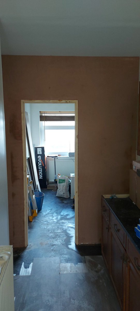 NTorranoHarling's tweet photo. Its been about 10 years since I did any plastering but had a false wall built at home. I've insulated it plasterboarded then skimmed it. Not a bad job if I say so myself. Worn out now! 😴 #stillgotit 👍🥳 https://t.co/PhDFrs4s6f