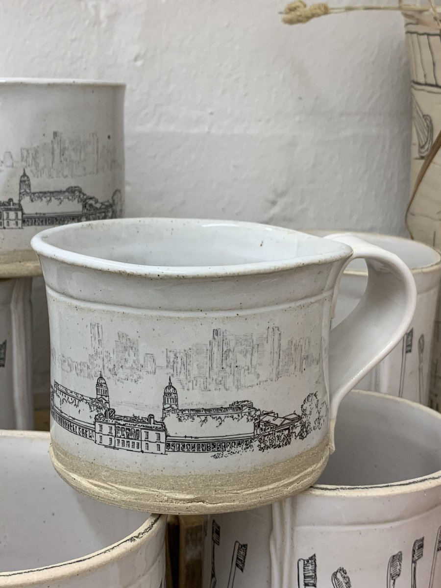 SE7Potter's tweet photo. Ooooo kiln just unloaded, #KilnJoy Mugs, spoon rests, toothbrush jars. I bloody love a decal. #HappySkip #ClayIsTheWay #MadeByMe https://t.co/SqBUZkKtGj