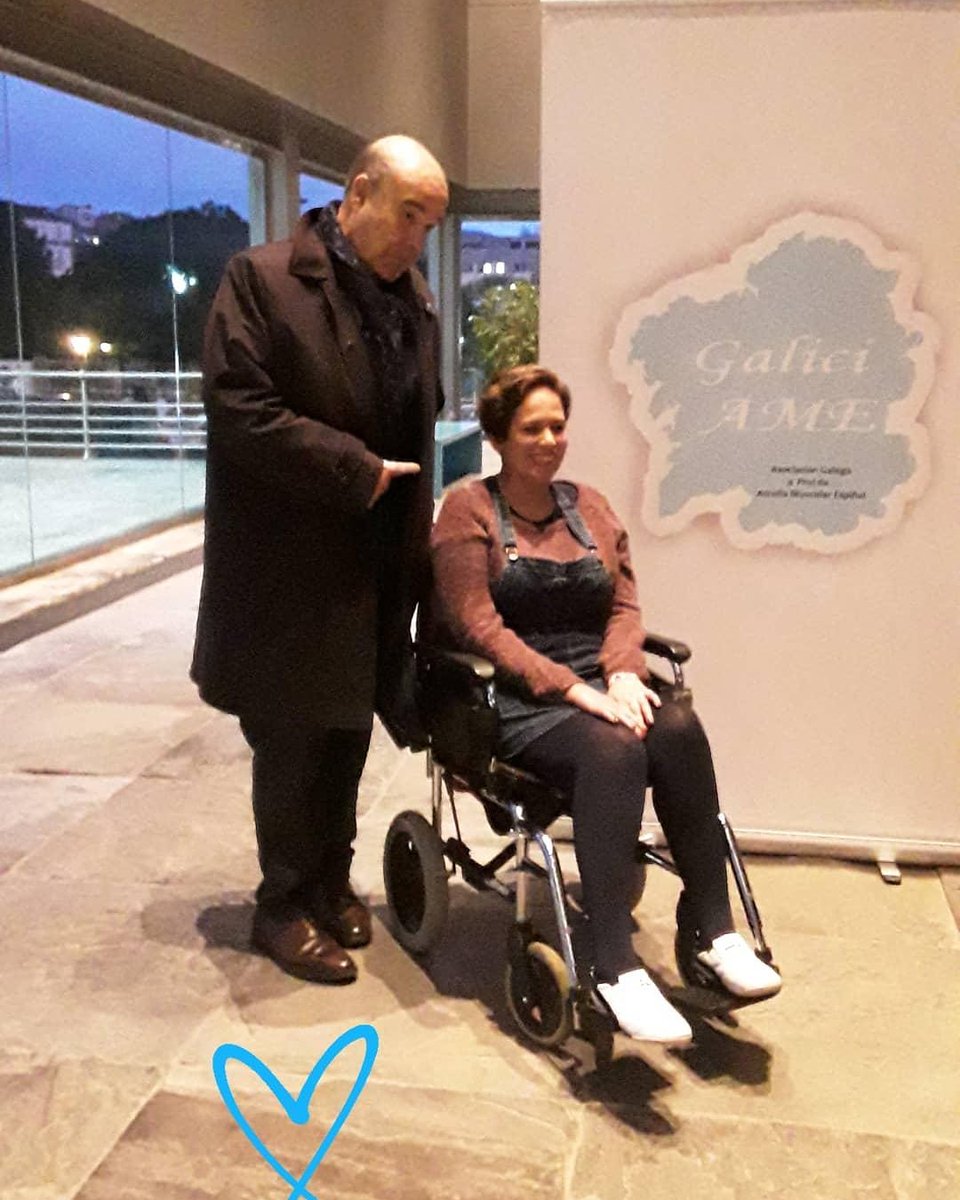 atresplayer.com/antena3/progra…
nuestro embajador Antonio Resines a favor en quién quiere ser millonario de GaliciAME y <a href="/coloresdcalcuta/">Fundación Colores de Calcuta</a> , gracias por llevarnos a ambos en el corazón y por eses 7500 € que han ayudado a investigación!!!!