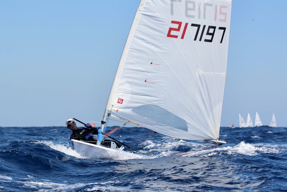 SailCoach's tweet photo. Reaching Competiton⛵
#sailcoachmakingyoubetter #youthsquad #ilca #ilcalaser #lightwind #bigfleet #biggroup #boats #sailorsfun #strongbreeze #spring #springsailing #youthsailing #youngsailors #sailinghard #sailingpractice #sailingtraining #wind #windysailing #sun #surfing https://t.co/gCpL6QoTKZ