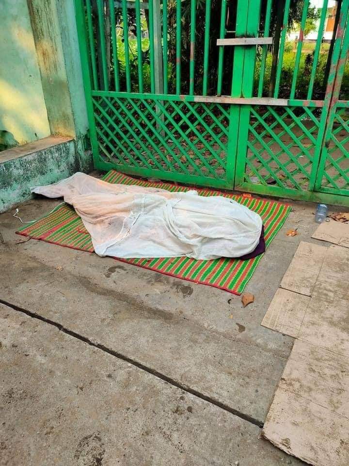 (Correct news update)
 At 7.30 am on March 13, the Pearl Reserve Fire Brigade handed over the body to Maydawi Hospital after helping a man who fell to his death after drinking alcohol in front of No. 37 Basic Education Primary School,Ward 7,North Okkalapa Township,Rangoon Region