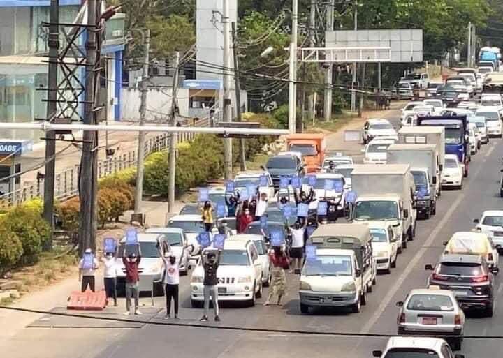 Calling For R2P ; Car Strike at Downtown Yangon; Burmese people Call for R2P to stop all Military Planned Killings across Myanmar n To restore Democratically Elected Government!

TOWARD FEDERAL UNION
#Mar13Coup
#WhatsHappeningInMyanmar
