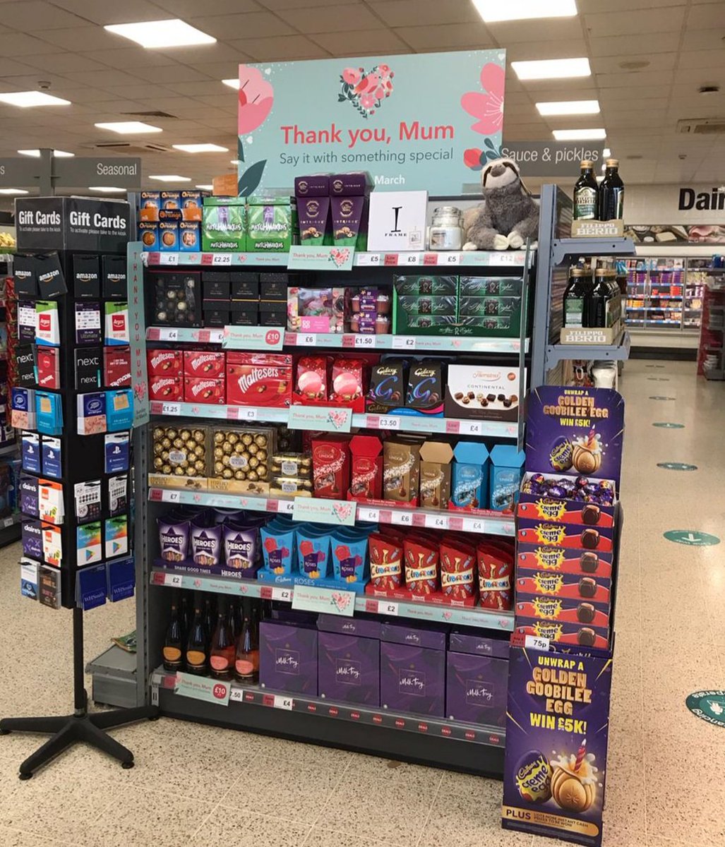 VPadley's tweet photo. WOW some beautiful colours in those bouquet's💐 @Eckingtoncoop and plenty of other gifts for that Special Mum in your lives , dont leave it too late to avoid disappointment 🧁💐🍸🍾🥂
@ClaireKoziol 
@garton_matthew 
@mycoopfood 
@PaulalanDennis https://t.co/2nkTuSy8Gk