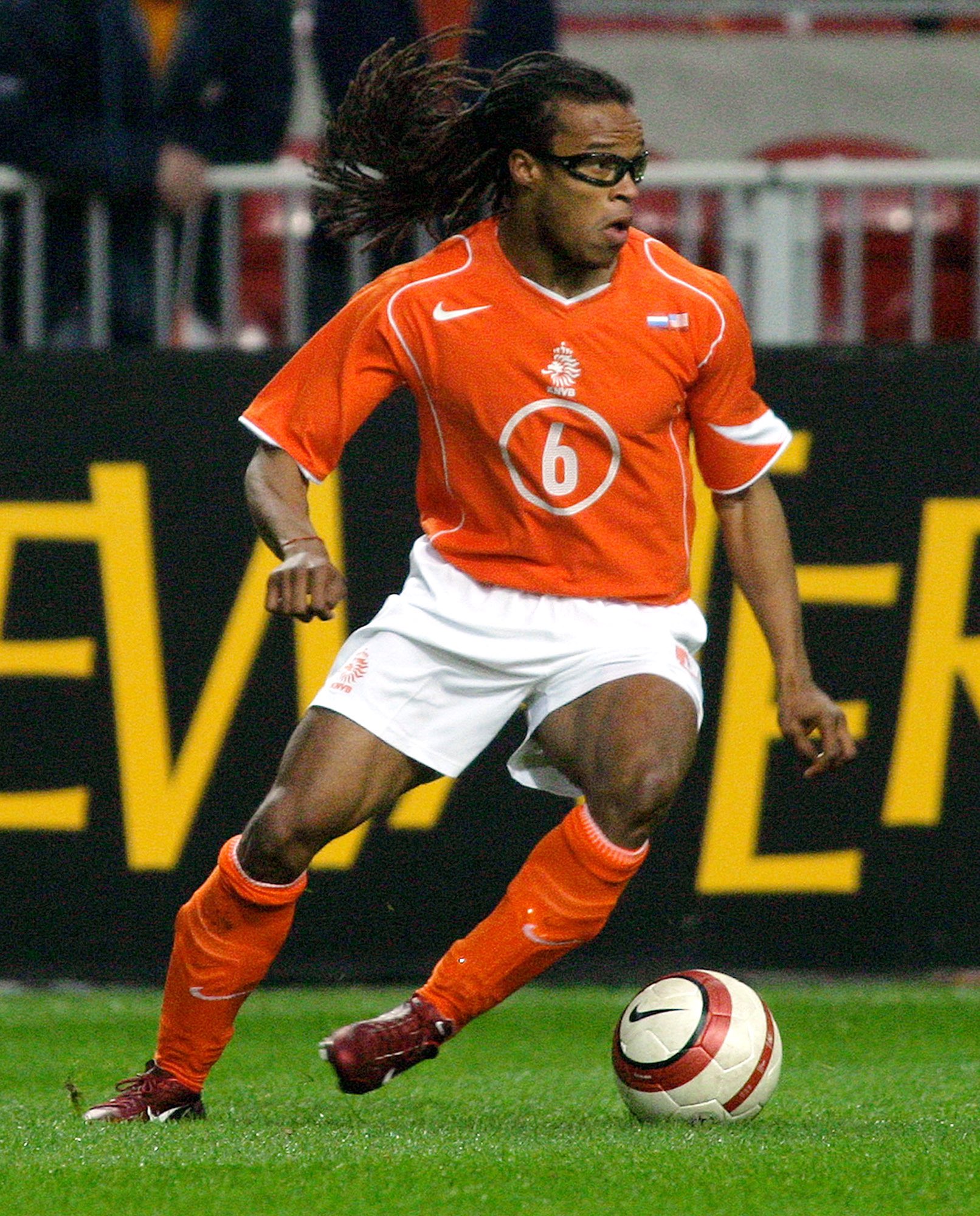 Happy Birthday Edgar Davids 