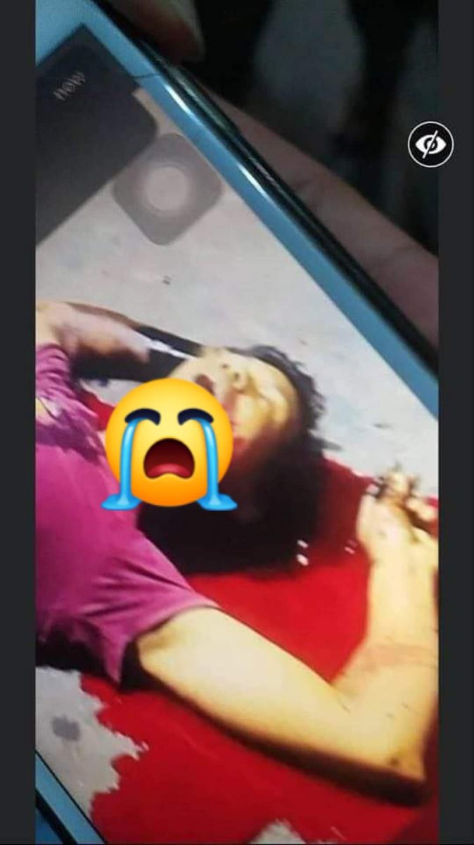 PopChannelMM's tweet photo. Tw // ⚠️graphic content // death // blood

The military terrorists brutally killed the two civilians from Thaketa around 12:45 a.m !!! Though one of the dead bodies was got back but another one wasn't got back!!! 

TOWARDS FEDERAL UNION

#WhatsHappeningInMyanmar
#Mar13Coup https://t.co/A95VNGd2Om