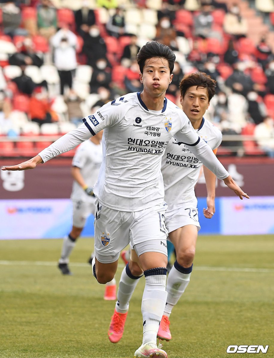 Rio Kleague Kリーグ 蔚山現代 울산현대 R4 東海岸ダービー 蔚山現代 浦項スティーラーズ キムミンジュン 選手 2試合連続先制ゴール