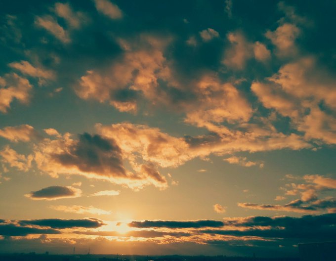 本日のマジックアワーのtwitterイラスト検索結果