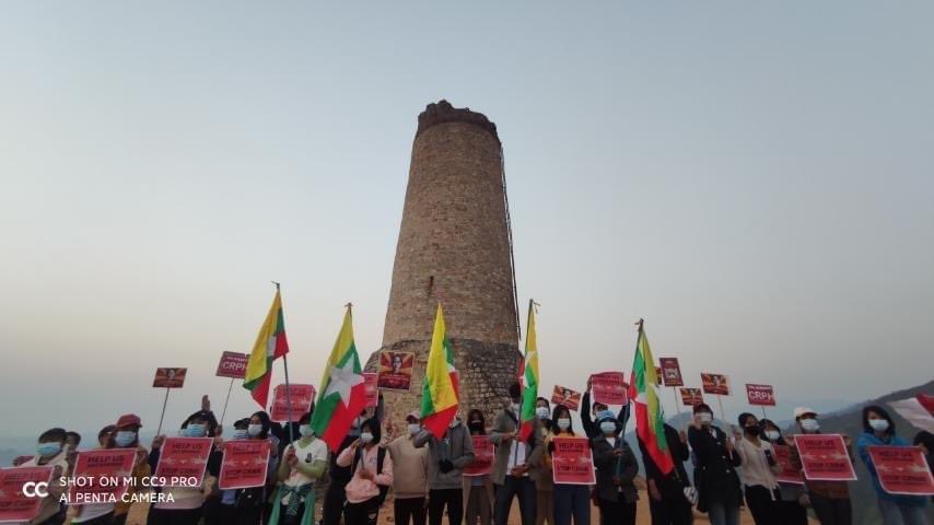 TOWARDS FEDERAL UNION
Locals are protesting against military dictatorship (Myanmar Terrorist Organization)and calling for R2P at Smoke Pillar area in Namatu Township ( နမ္မတူမြို့).

#Mar13Coup 
#WhatsHappeningInMyanmar