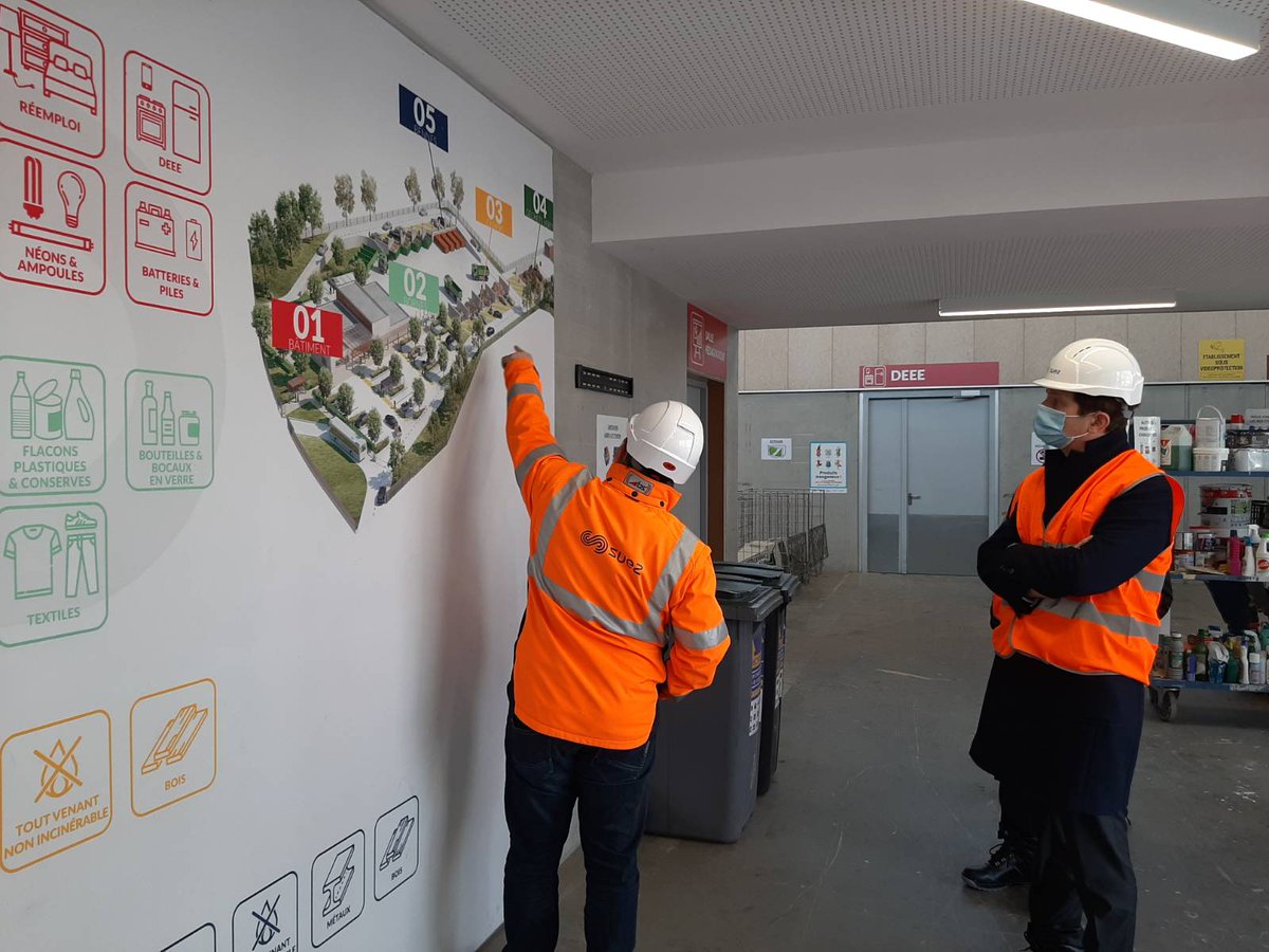 DamienCanavy11's tweet photo. Très fier d'avoir fait découvrir à @BertrandCamus @mpellegrini @f_costes et Monsieur Bouche VP de Decoset la decheterie de Plaisance du Touch avec le fonctionnement logistique du marché des decheteries de #decoset @suezFR https://t.co/Jefl5THpS2