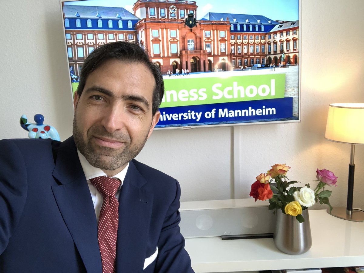 KfuriConsulting's tweet photo. Global Strategy Game
#emba Mannheim Business School, #1 school in Germany 💪🏼
.
.
#mbalife #strategy #gamification #simulationtraining #gamebasedlearning #globalbusiness #globaleducation https://t.co/woVPugoWFH