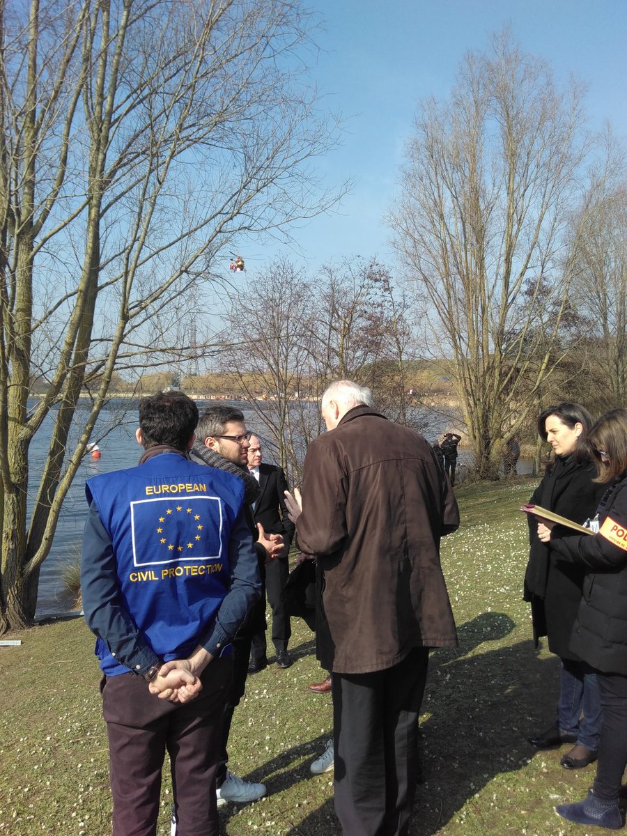 marchee7's tweet image. #Paris, 5 years ago.
#Sequana2016 
#EUCivPro