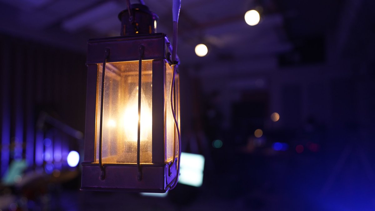 18:30からmoZku配信ライブ始まります！一緒に笑顔を作りましょう！