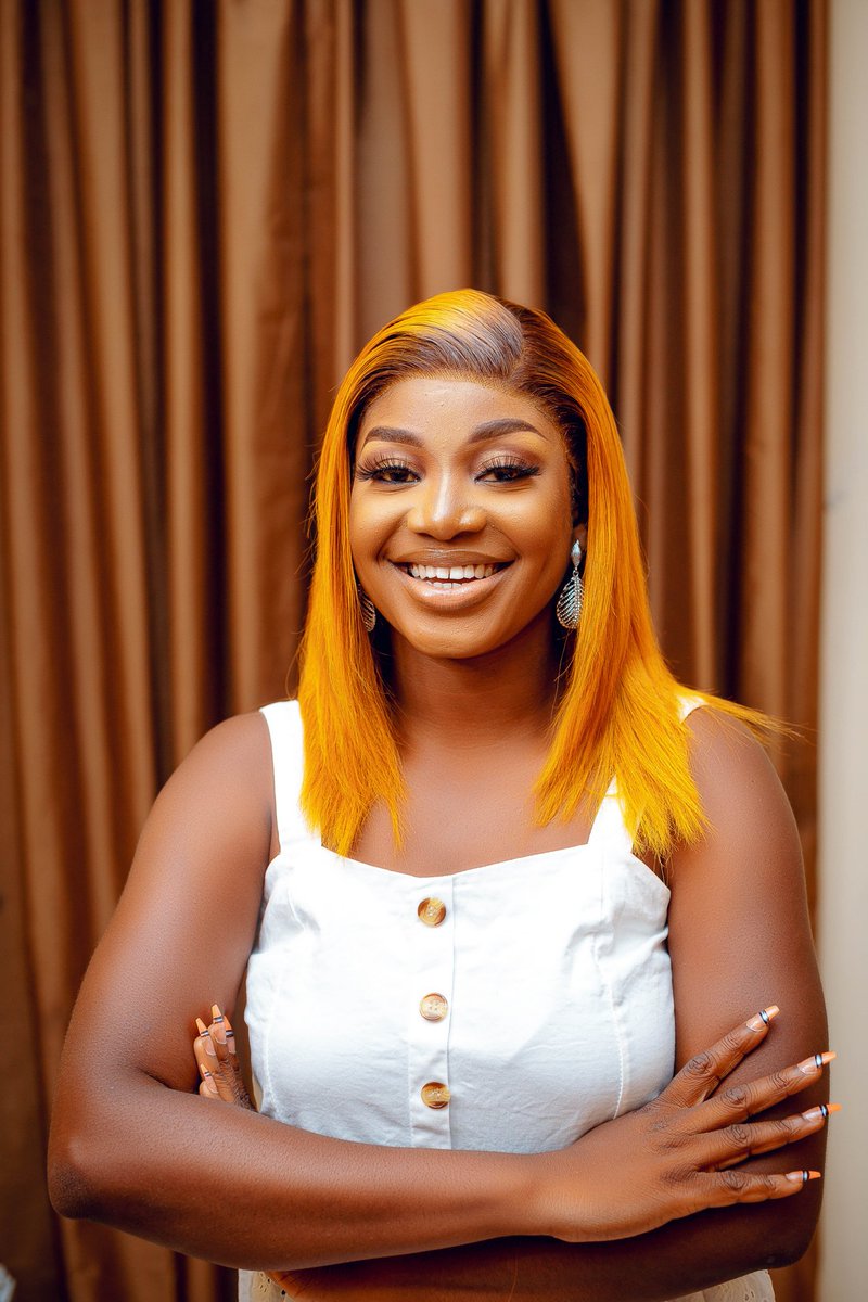 mide_dimps's tweet photo. It's the smile and hair for me
#roladhairs https://t.co/W7PxRZA5PE