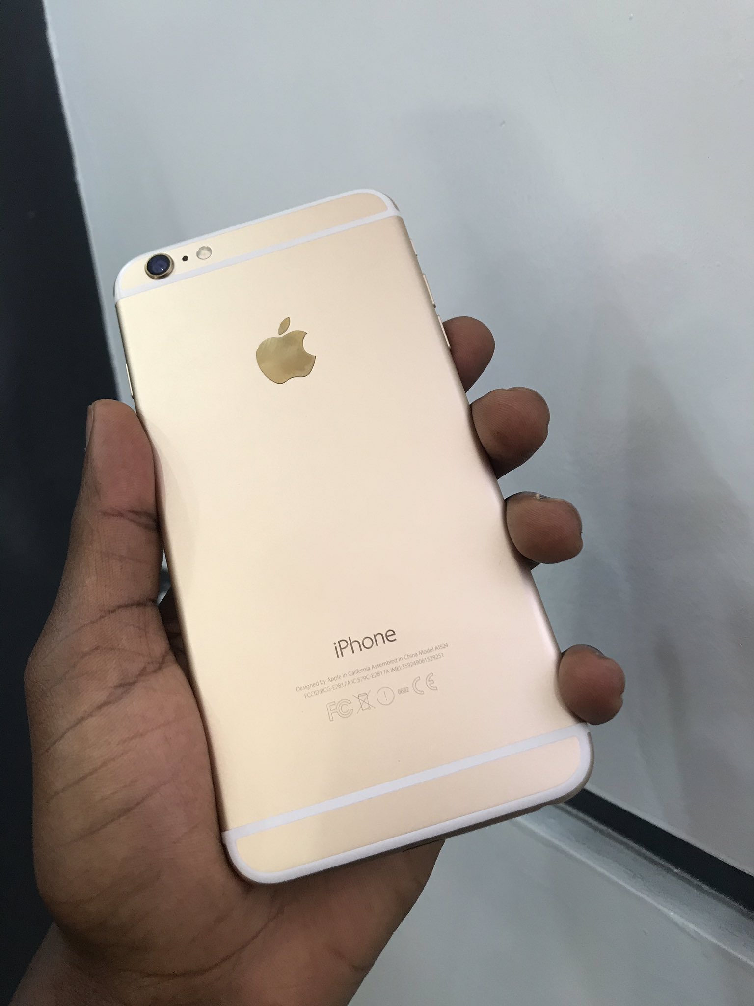 Obah Kindly Retweet Iphone 6 Plus Used From Uk 64gb Battery 100 Price 350 000 Mwenge