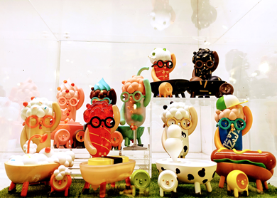 LOFT_SHIBUYA's tweet photo. \実際に見るともっとカワイイ💗/
👉MODOLI YUMMY
本日、#POPMART の
人気キャラクター🍌
#MODOLI のサンプルが
到着いたしました🙌
見れば見るほど可愛く
癖になるキャラクター
『MODOLI』💚
おうちにおひとつ
いかがでしょうか😏✨
◇6階 https://t.co/YwUzhQVUrp