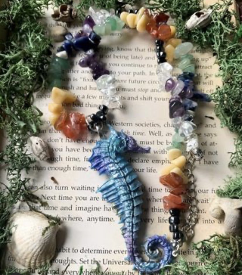 #UKGiftHour #UKGiftAM our chakra stone collection necklaces one for luck the seahorse abs rebirth and transformation the butterfly 🦋 prices include p&p

divinecurriosities.co.uk

#chakrasaturday #chakranecklace #seahorsenecklace #butterflynecklace