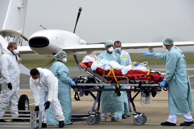 BFMTV's tweet image. Ile-de-France: les transferts de patients par voie aérienne ont commencé ce samedi
bfmtv.com/paris/ile-de-f…