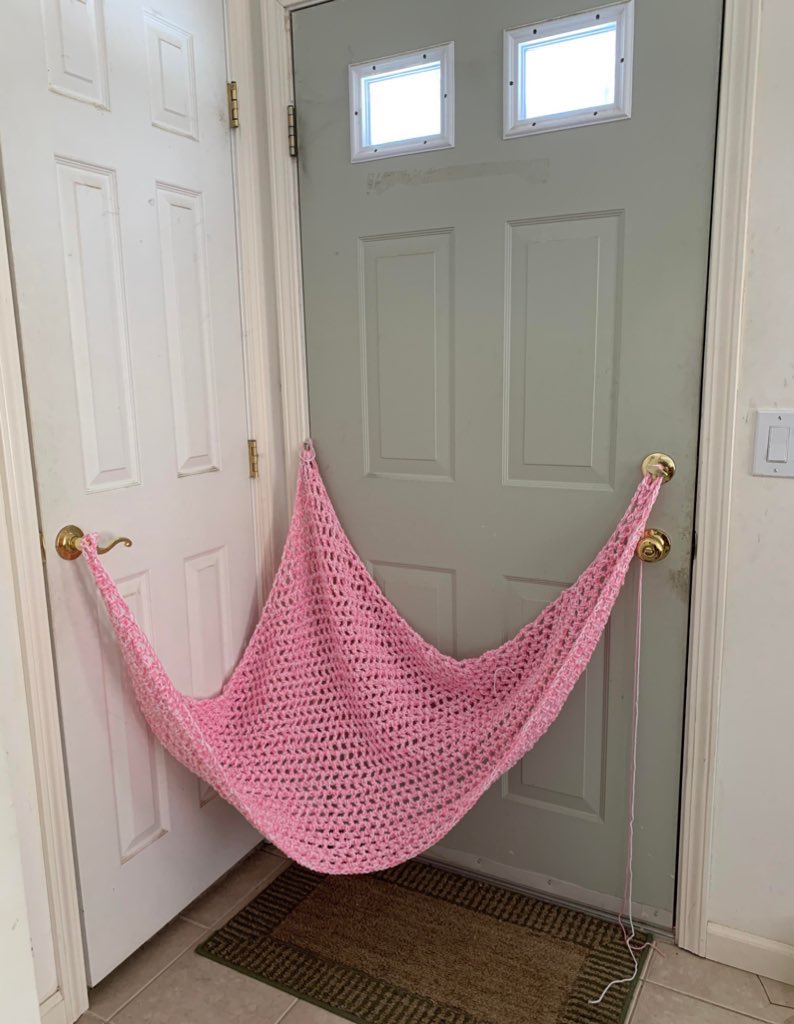 blazeandcross's tweet photo. I MADE THIS!! AND HERES HOW IT LOOKS AT ITS NEW HOME!! i was requested to make a BIG hammock and here it is in full glory https://t.co/BGnBQL76Z9