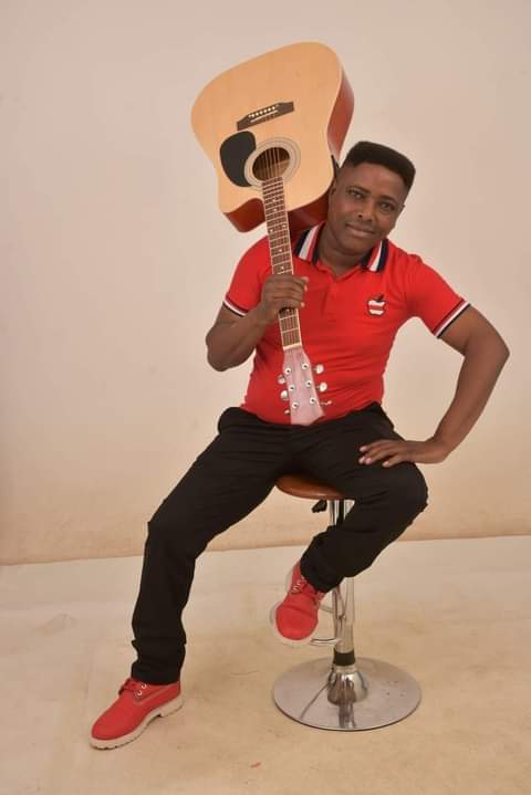 WilliamsRuto's tweet image. I am saddened to learn of the passing of Muriithi John Walker. Walker was a talented musician, a leading light of the Mugithi genre and a firm fan favorite. He has left us the gift of his music and for that we are grateful. May he rest in peace.