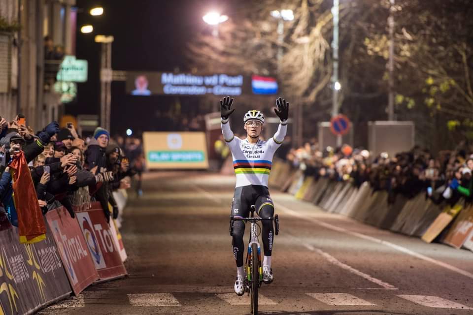 Woensdag 29 december 2021 Diegem Cross voor de Telenet Superprestige

Diegem Cross on Wednesday 29th of December

#crossiscoming