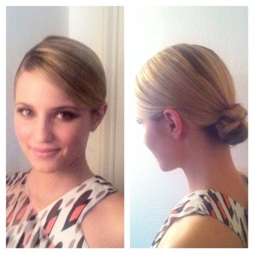 fellintodianna's tweet photo. Also in 2014, @matthewmonzon posted this photo of Dianna to instagram with the caption " @DiannaAgron at last nights @ArtProductionFund’s White Glove Gone Wild Gala honoring @CarolinaHerrera& @LindaYablonsky #deepsidepart #sleek #chic #hair #hairstylist #traceymattinglyllc" https://t.co/nBBSSPB1Oh