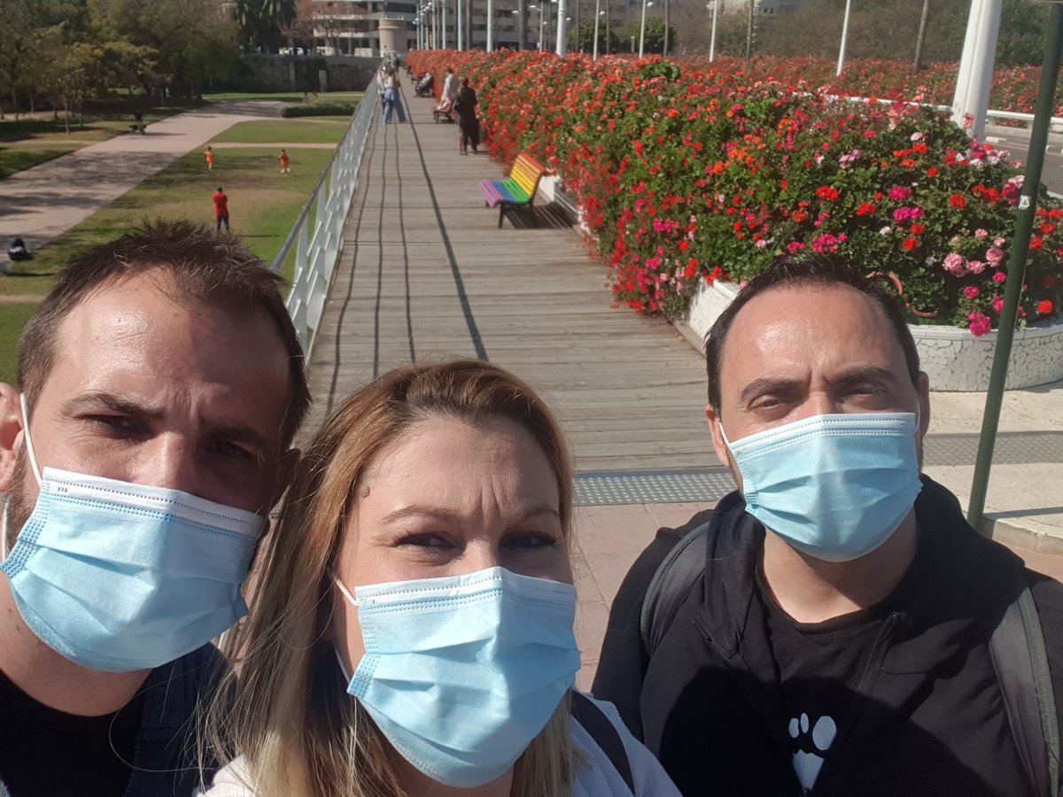 LostWalker_N's tweet photo. Equipo #LostWalkers esperando instrucciones. #SHValencia #WRG #SurvivalHuman https://t.co/sUUPw0kJ4V