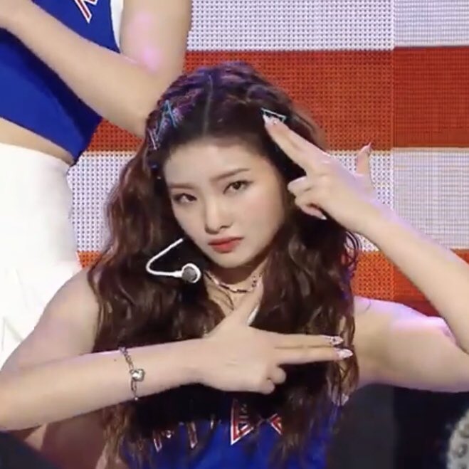 kellylqs's tweet photo. #KELLY #켈리 https://t.co/jeQ4fPprCp