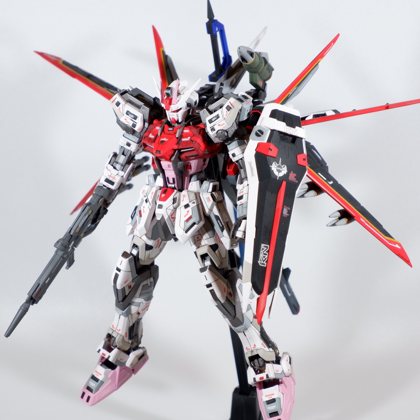 完成品 MG ストライクルージュ 全塗装