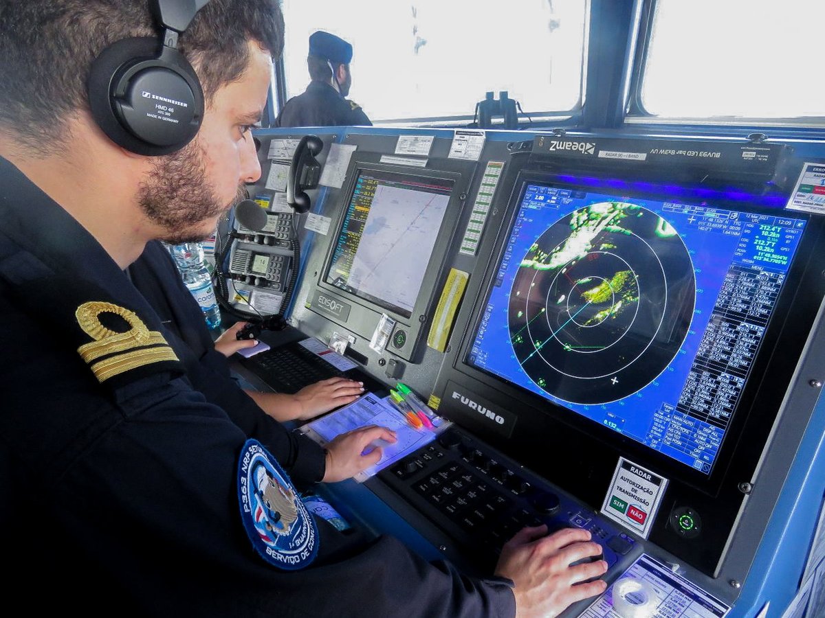 MarinhaPT's tweet photo. NRP Setúbal prossegue missão e navega rumo a Cabo Verde
O NRP Setúbal largou do porto de Guiné-Bissau descendo o rio Geba, durante sete horas até à sua foz, rumando assim até Cabo Verde onde está previsto atracar no dia 14 de março. https://t.co/UvWBW1JiXm