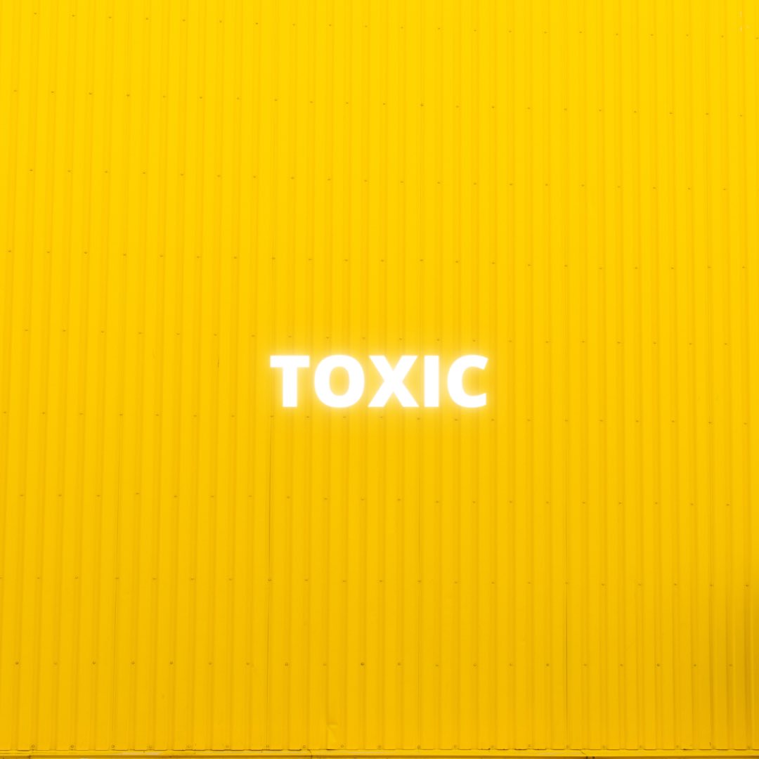 _workofmind's tweet photo. #toxic https://t.co/1d0WFxGdRO