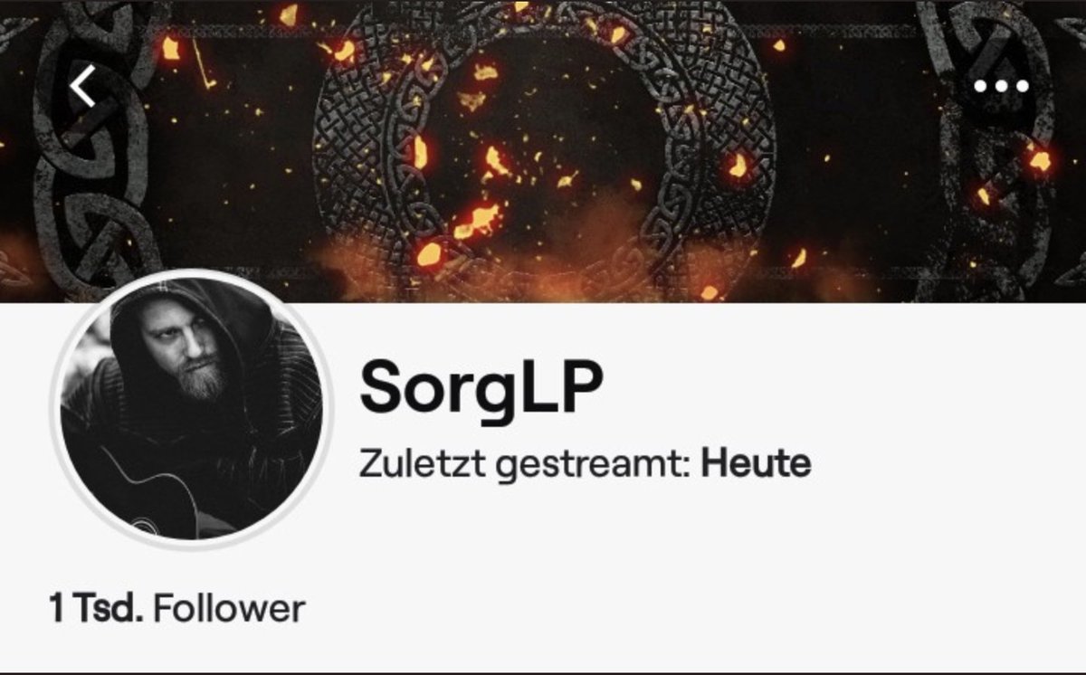 SorgLP's tweet photo. Whoop whoop!!! Die Nacht tatsächlich noch die 1k vollgemacht auf #twitch :) Haaaach ich freu mich ja echt mega! Das heißt aber auch das es jetzt an die Planung vom #BackStream geht 😵 #communityliebe https://t.co/gfx7t0zUqe