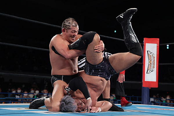 ☆セミファイナル 『NEW JAPAN CUP 2021』2回戦 鈴木みのるvsKENTA 15