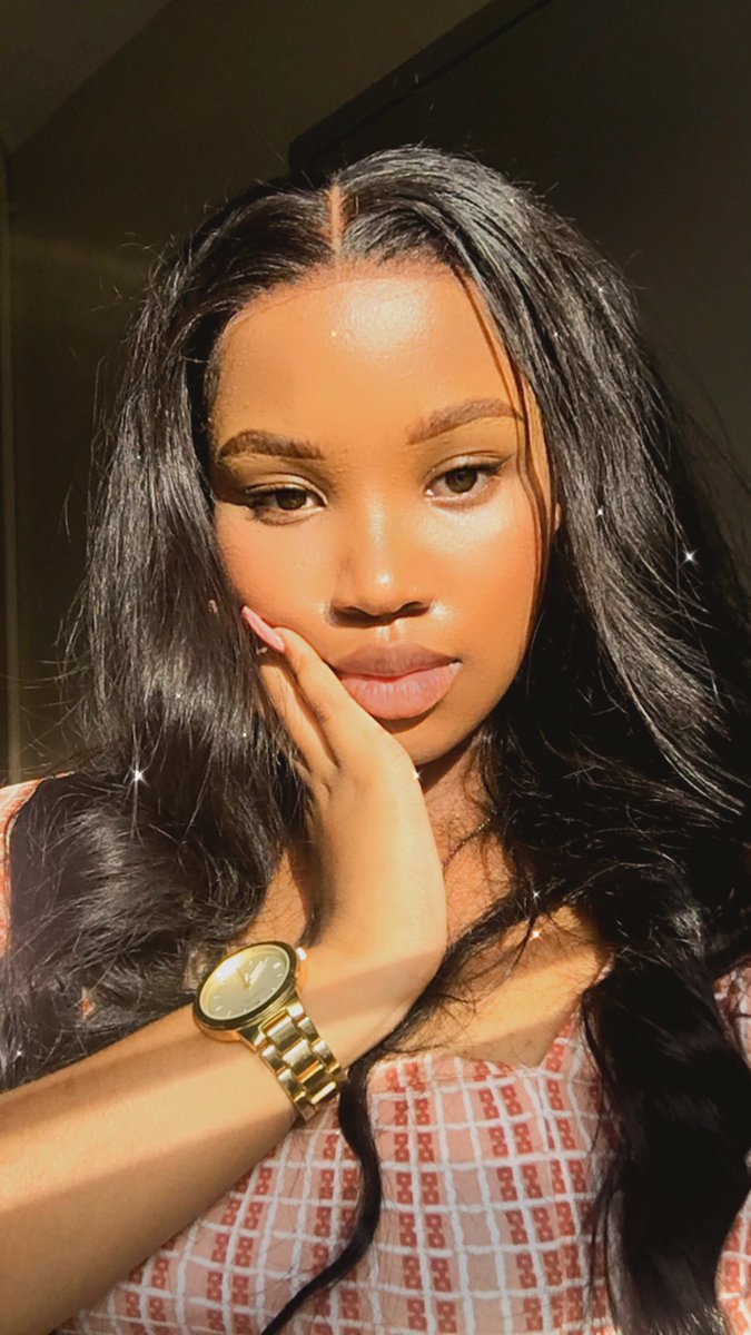 Kulula_M's tweet photo. felt cute today🥺🥰 https://t.co/x2xYszzJZd