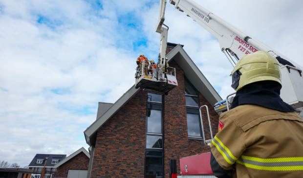 Storm zorgt voor schade bij woning Berghemse Piekenhoef - ..