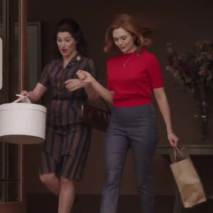 wandasolsen's tweet photo. WE WERE ALSO ROBBED OF THESE OUTFITS WHEN THEY’RE ONE OF THEIR BEST LOOKS #WandaVision https://t.co/mdReaRq3E7