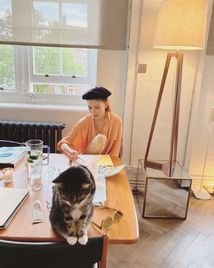 Art club 🖼 <a href="/ellierosemusic/">Ellie Rose Pritchard</a> 

📸 @lukekook