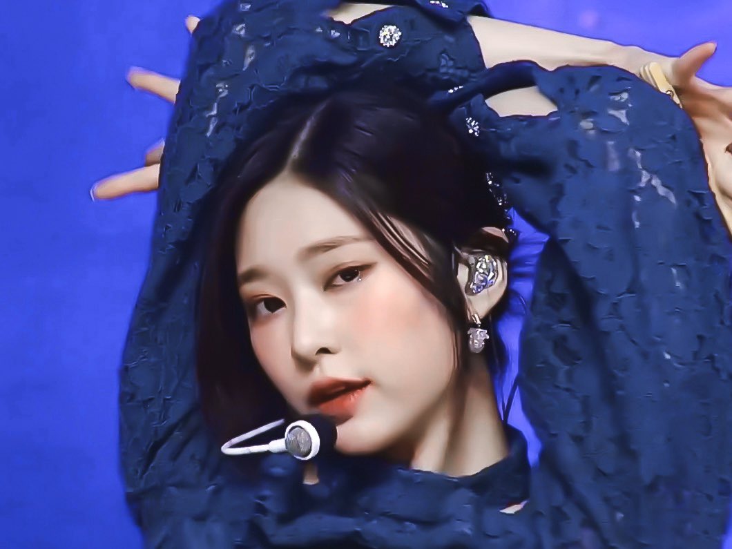 Pure_in_'s tweet photo. #김민주 #아이즈원 https://t.co/IVvZdtPQ0b