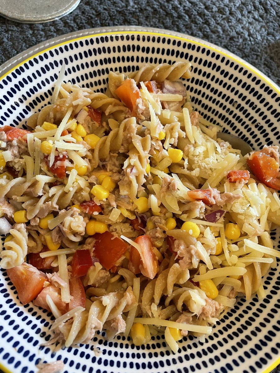 QueenSparkle07's tweet photo. 600 cal lunch👅 
This is absolutely amazing #fitness #food #600cal #IntermittentFasting https://t.co/HlUgqHDBXB