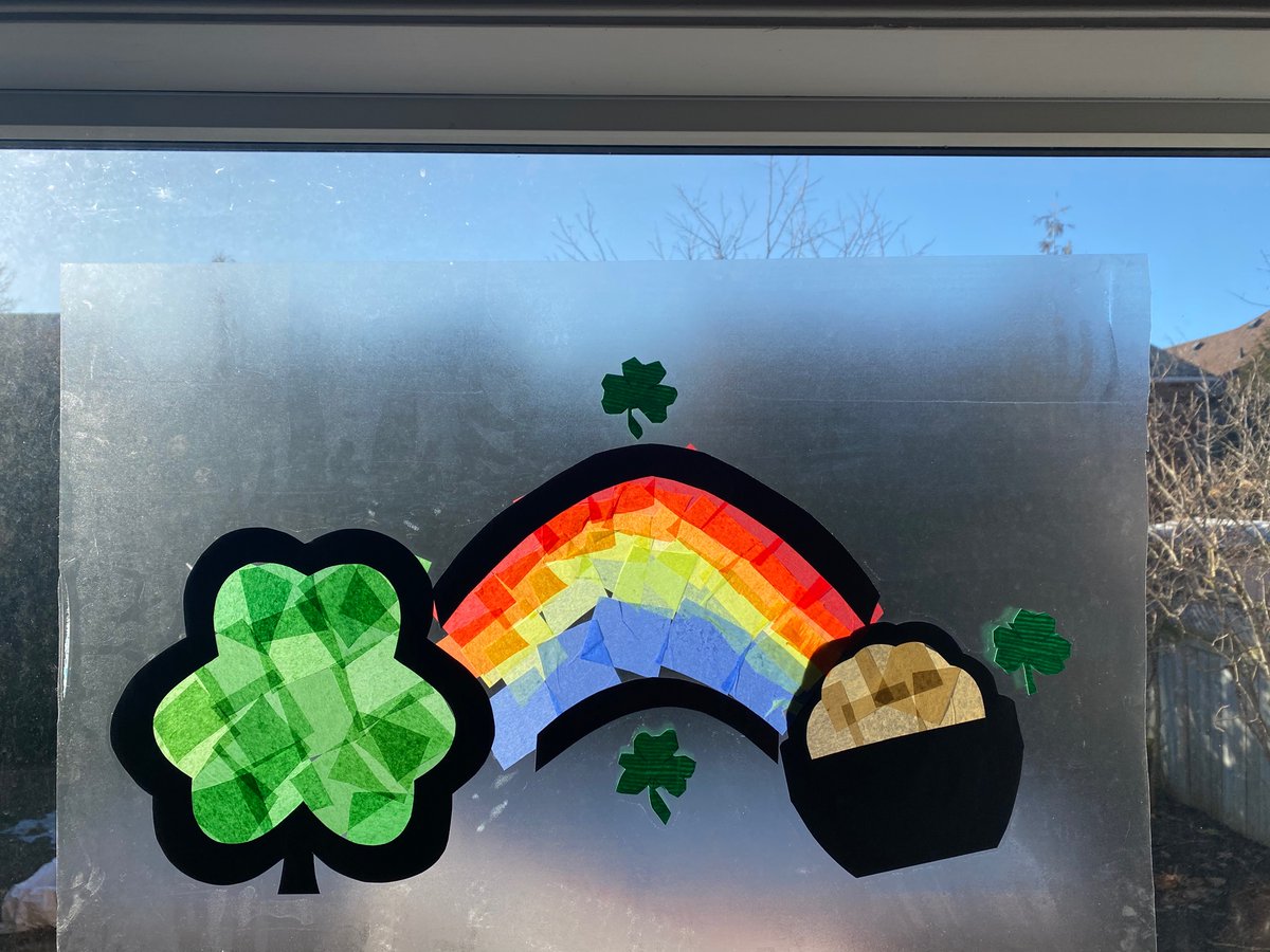 hali_ns's tweet image. @TownofWhitby love the #FunInABox craft kits 🌈☀️