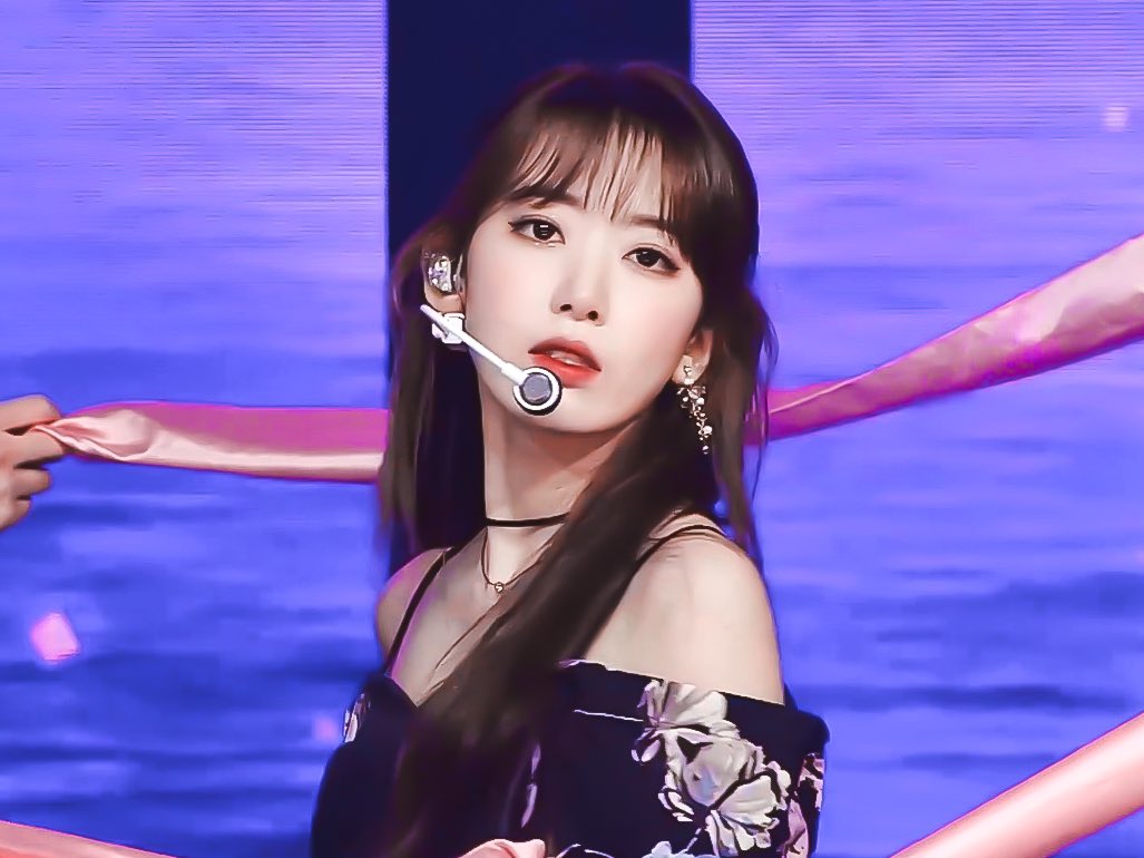 Pure_in_'s tweet photo. #미야와키사쿠라 #宮脇咲良 #아이즈원 https://t.co/sMU3lp8xK4