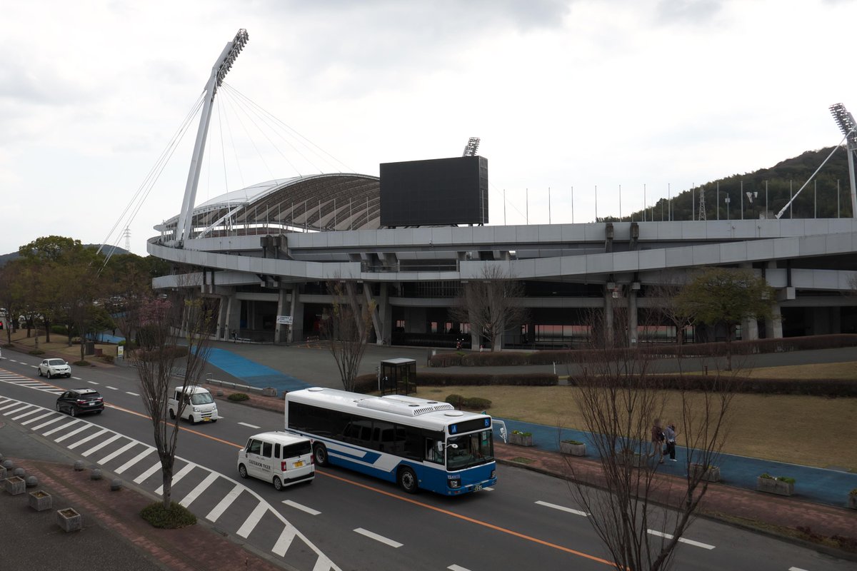 R Tsubame V Twitter 4月からg1 5系統は都市バスの運行となるため 今日は路線教習として都市バスの車両が稼働していました 撮影地 免許センター パークドーム熊本前間 撮影日 21年3月13日 Rtsubame Photo