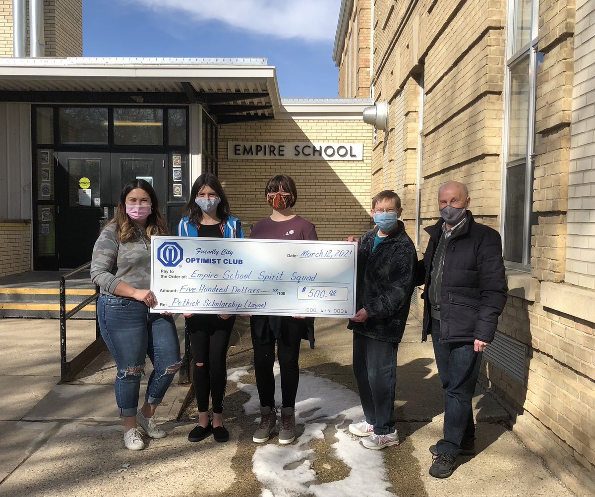 Honoured to accept a donation from the Pethick fund (Layne) and the Friendly Moose Jaw Optimist Club! We will be using the funds to plant a community garden🪴 🍅 🌽 🥒