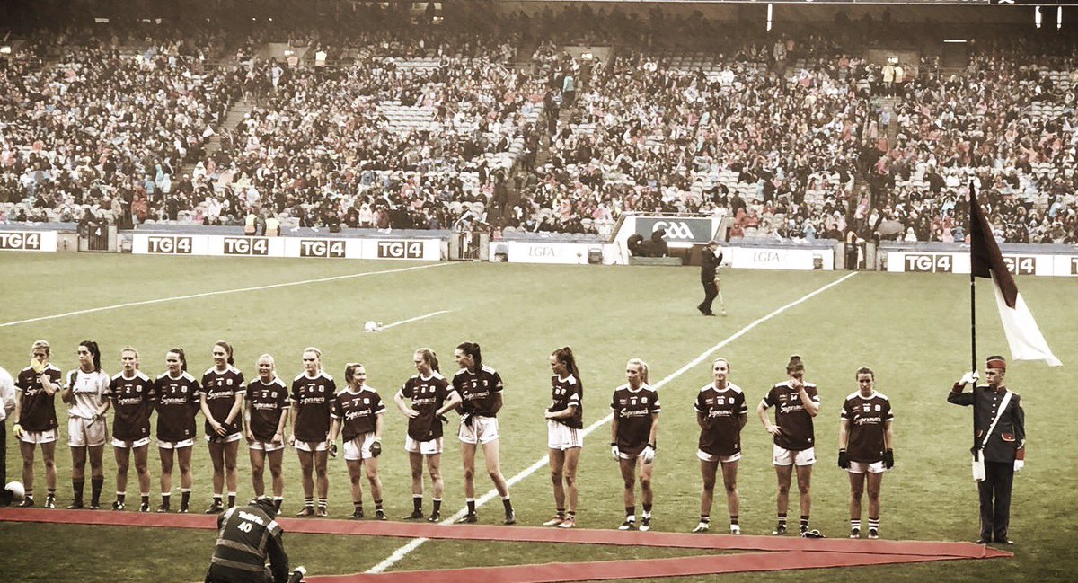 sineady_5's tweet photo. @GalwayLgfa&amp; @LadiesFootball thank you for all the memories but more importantly thank you for all the amazing people I’ve met,played with/against along the way. To my family,friends&amp;fiancé who have travelled every corner of the country to support. It was fun while it lasted🇶🇦 https://t.co/1sR40G3m3G
