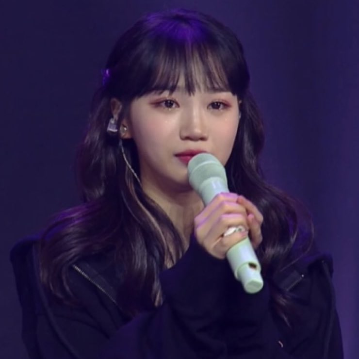 chaewon: thank you for making me a better person 

i love you