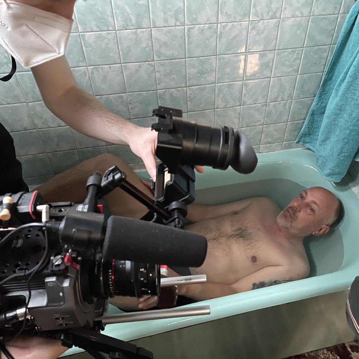 MrMarcColeman's tweet photo. Day 3 #manfishmovie
.
.
.
#film #filmmaking #filmcommunity #filmlondon #filmlife #diyfilmmaking #indiefilmmaking #ukfilmmaker #filmlife #behindthescenes #grassrootsfilmmaking #Supportindiefilm #comedyfeature #britishcomedy https://t.co/f3DUzXDaGq