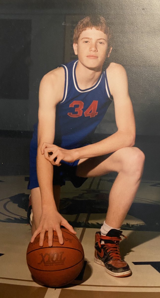 junkytrinket's tweet photo. Found an old freshman basketball photo from 1986 of myself at my parent’s house. Check out them #AirJordan1s. I wish I still had those! #rubbercourt #polyesterjersey #sewnonnumbers @SV_Hoops https://t.co/8IgcBud9YL