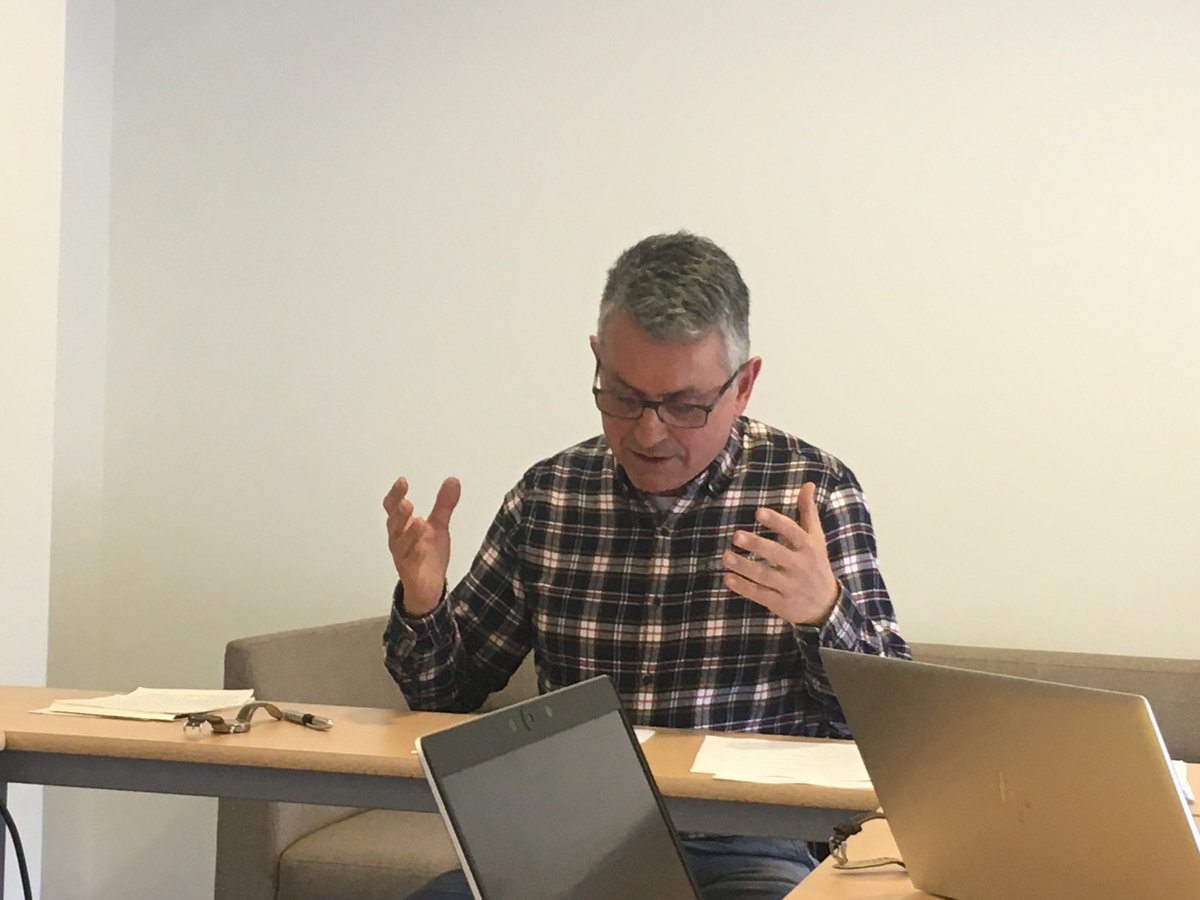 FTheologie's tweet photo. Pascal Marin, doyen de la faculté de philosophie @ucly : « l’encyclique #FratelliTutti est une invitation à rêver un monde plus fraternel »
#ConferenceLive #TheoenLigne https://t.co/98q4U8leK3