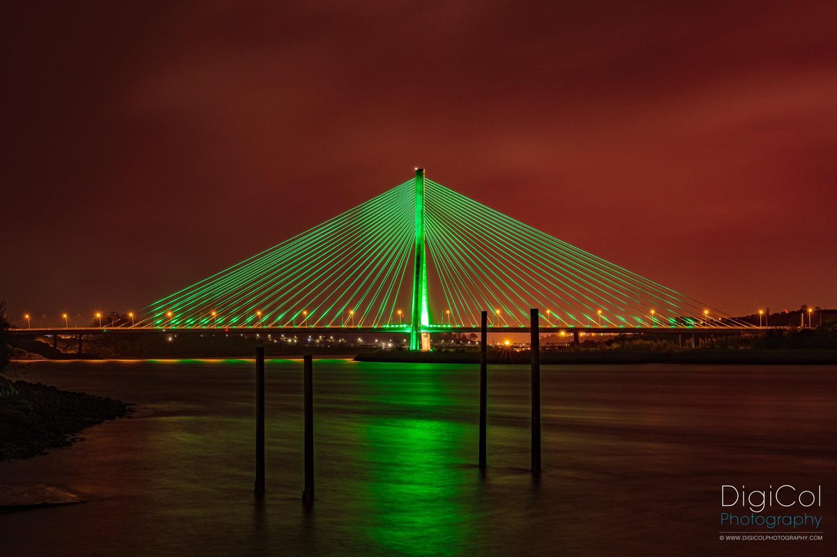 #Waterford is all lit up, our crews are back to work and our hearts are full - thank you to everyone who is making this possible 💚

☘️ #WaterfordGoesGreen ☘️