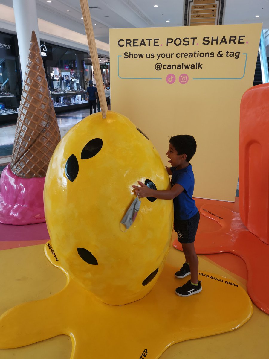 A sucker to make you wakker <a href="/canal_walk/">Canal Walk</a>