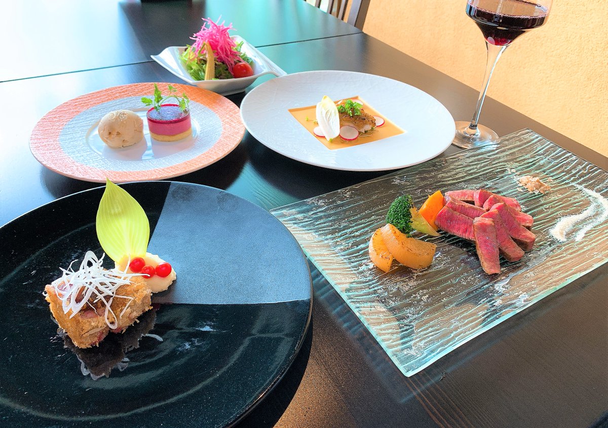 ステーキハウスtakami 週末はご予約をお勧めいたします ステーキハウスtakami 京都府京田辺市田辺十曽2番地 フォレストキタゲン1f Tel 0774 66 7906 Kyoto 京都グルメ 京田辺市 松井山手 飛騨牛 鉄板焼ステーキ 黒毛和牛 高級店 お祝い ステーキハウスtakami 週末はご予約をお勧めいたします ステーキハウスtakami 京都府京田辺市田辺十曽2番地 フォレストキタゲン1f Tel 0774 66 7906 Kyoto 京都グルメ 京田辺市 松井山手 飛騨牛 鉄板焼ステーキ 黒毛和牛 高級店 お祝い